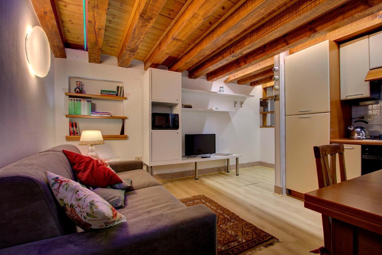Cruise Harbor Next 4Pax, Mob Aircond, Wifi Apartment Venice Exterior photo
