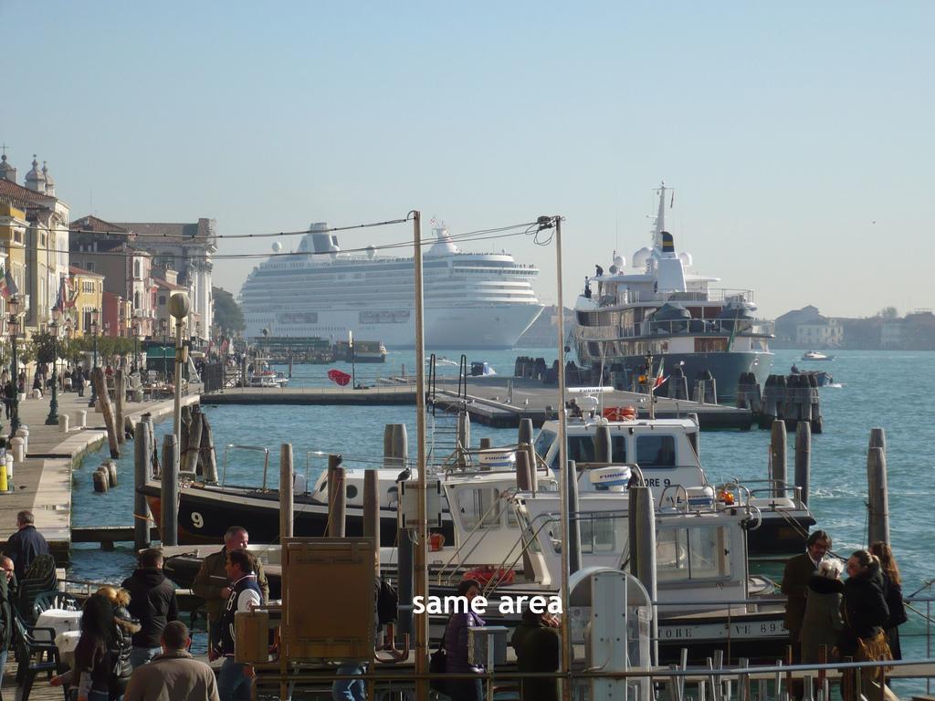Cruise Harbor Next 4Pax, Mob Aircond, Wifi Apartment Venice Exterior photo